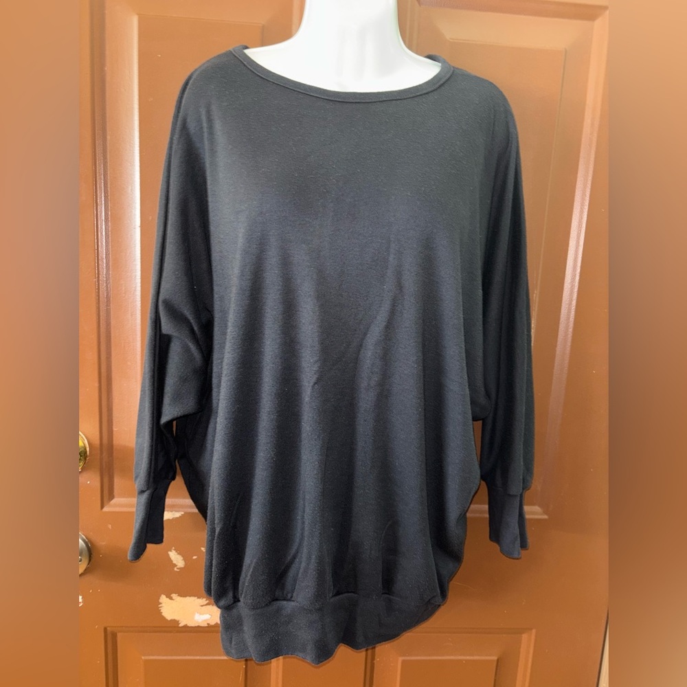 Vintage Genevieve Black Oversized Top